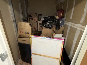 5 x 9 unit in Canoga Park