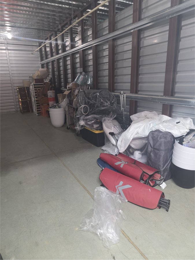 10 x 30 storage unit in Brandywine, MD