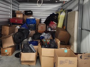 10 x 15 storage unit in Robbinsville, NJ