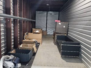 10 x 30 storage unit in Melissa, TX