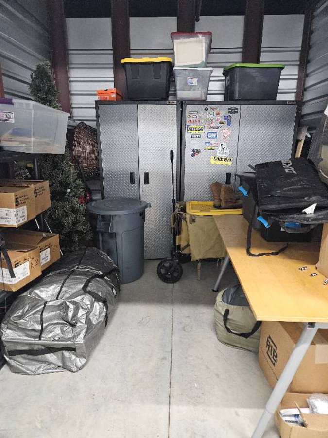 10 x 10 storage unit in Melissa, TX