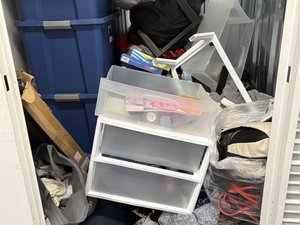 5 x 5 storage unit in Newark, NJ