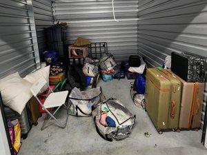 10 x 10 storage unit in Robbinsville, NJ