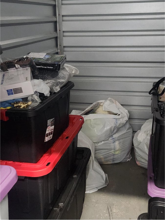 5 x 10 storage unit in Baltimore, MD
