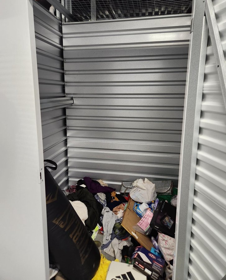 5 x 5 storage unit in Robbinsville, NJ