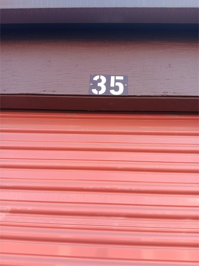 10 x 10 storage unit in Chico, CA