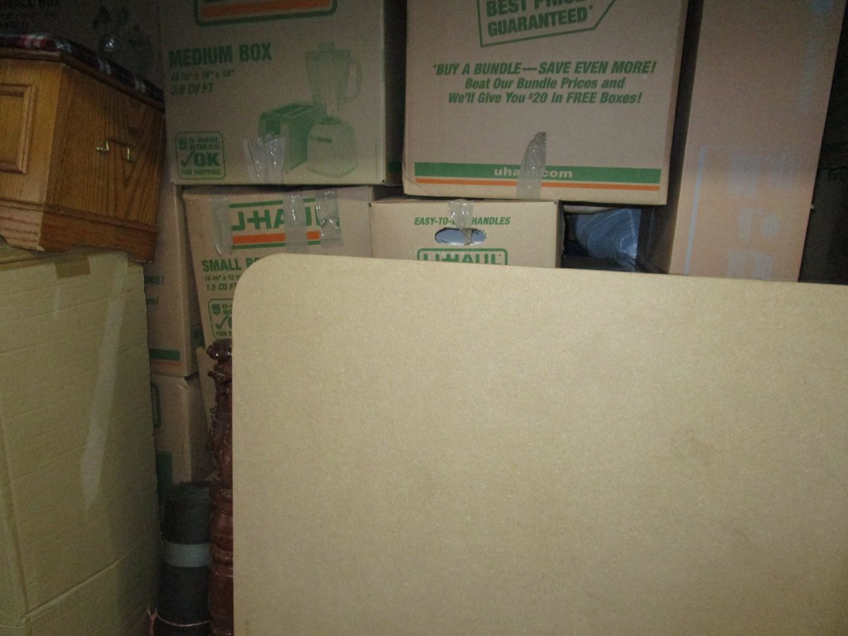 20 x 10 storage unit in Richmond Hill, NY