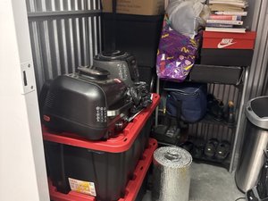 5 x 5 storage unit in Murrieta, CA