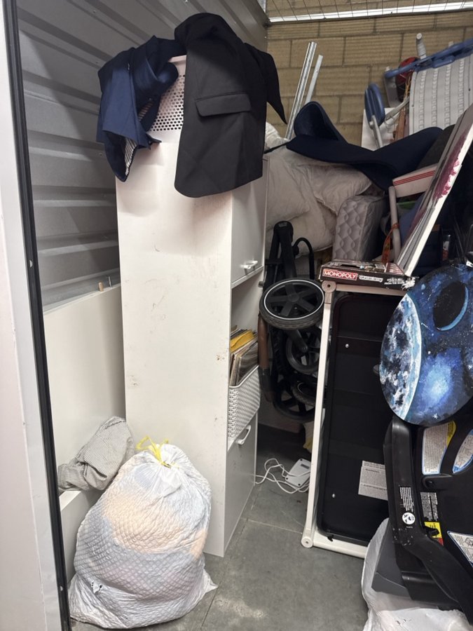 5 x 10 storage unit in Murrieta, CA