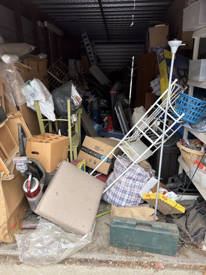 10 x 30 storage unit in Rochester Hills, MI