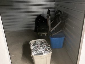 10 x 10 unit in Rochester Hills