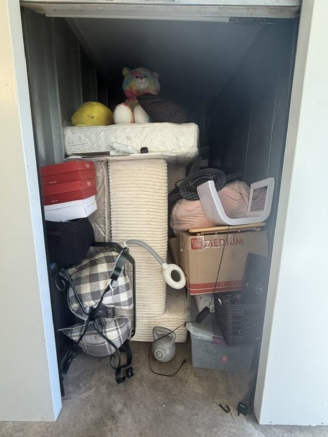 5 x 10 storage unit in Haymarket, VA