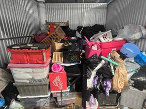 10 x 10 unit in Indianapolis