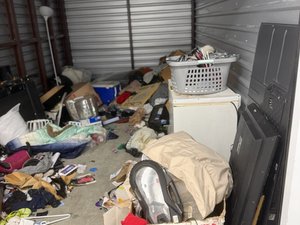 10 x 20 storage unit in Indianapolis, IN