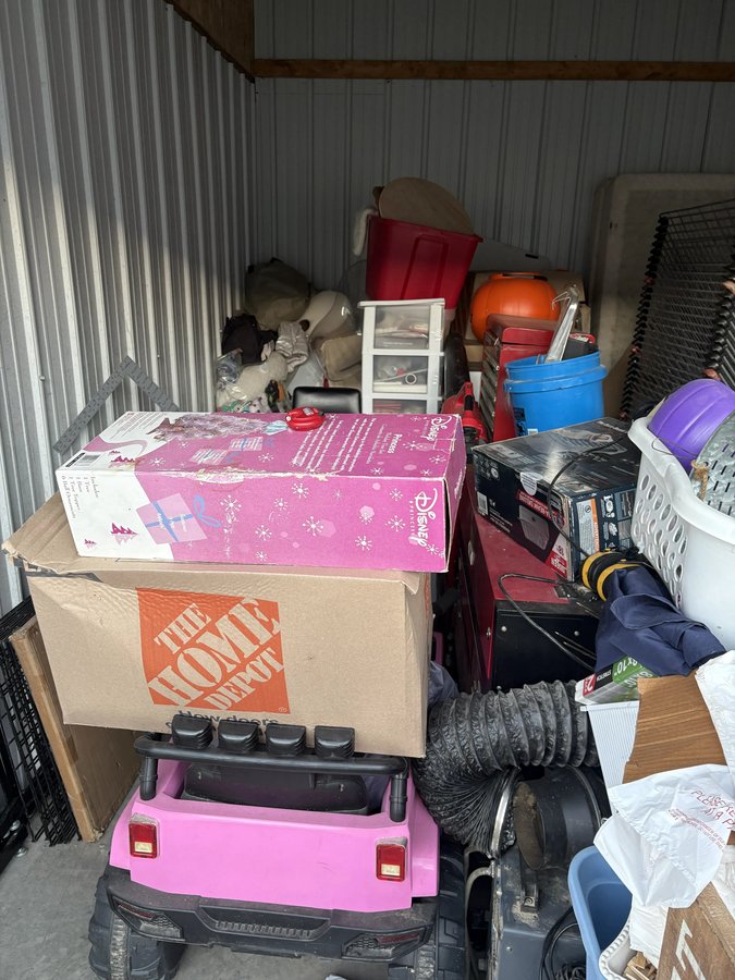 10 x 15 storage unit in Angola, IN