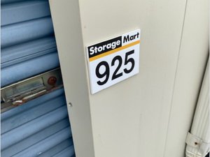 10 x 10 storage unit in Davenport, IA