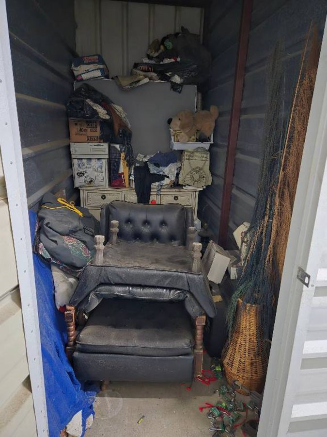 5 x 10 storage unit in Gaithersburg, MD