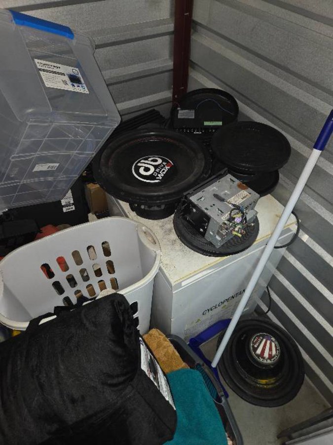 5 x 5 storage unit in Sarasota, FL
