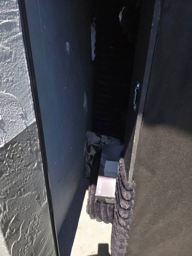 5 x 10 storage unit in Sarasota, FL