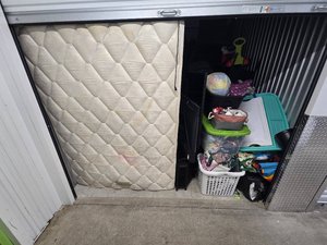 10 x 10 storage unit in Sarasota, FL