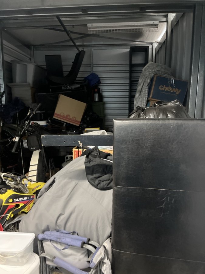 10 x 15 storage unit in Murrieta, CA