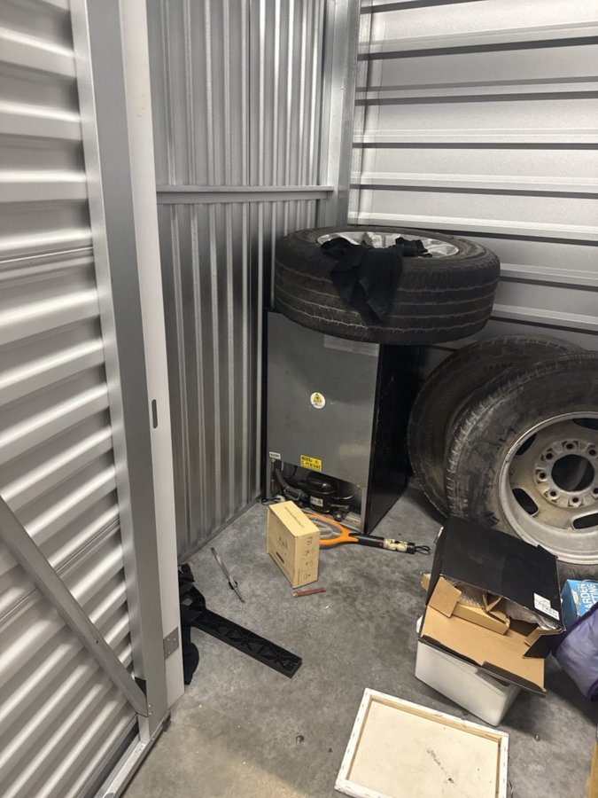 5 x 5 storage unit in Murrieta, CA
