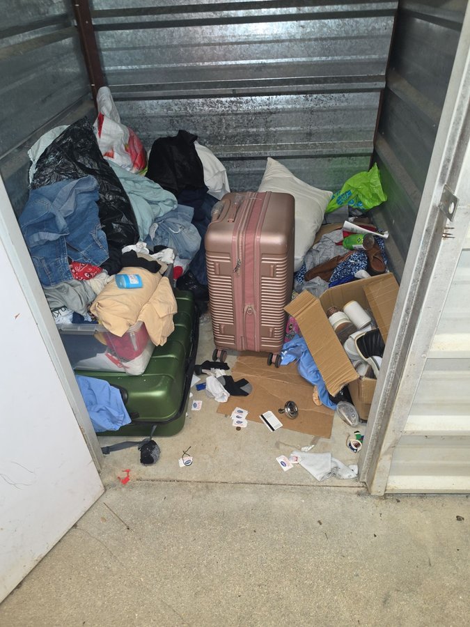 5 x 5 storage unit in Waterbury, CT