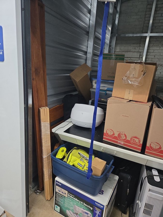 5 x 9 storage unit in Baltimore, MD