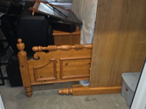 10 x 10 unit in Waterbury
