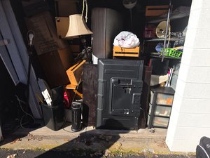 10 x 15 unit in Waterbury