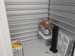 5 x 5 unit in Katy