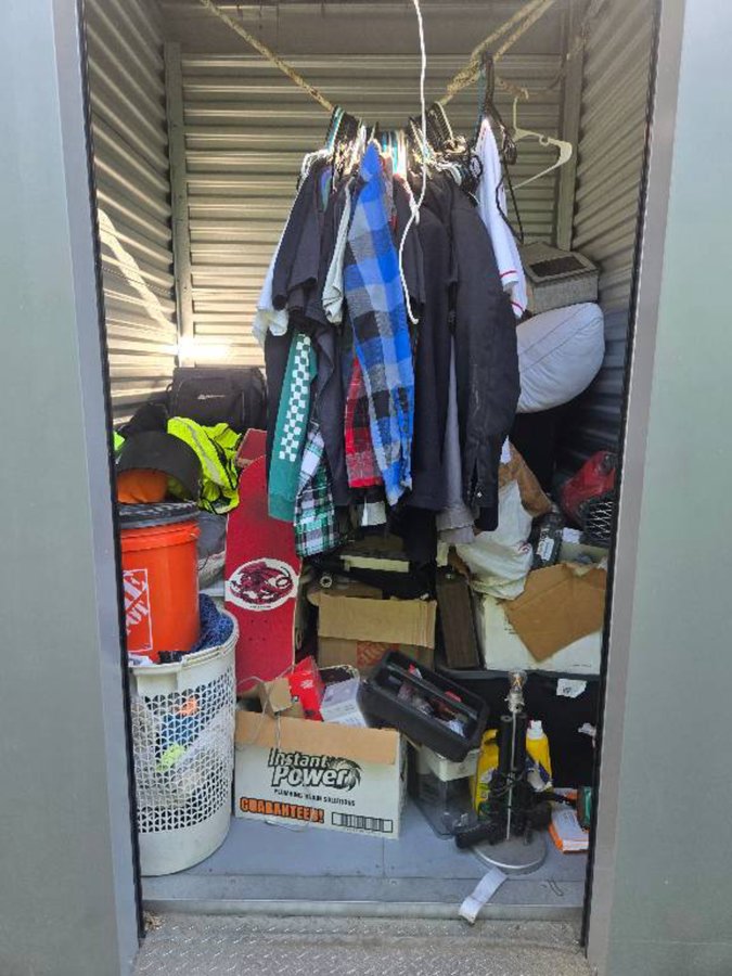 5 x 5 storage unit in Stanton, CA