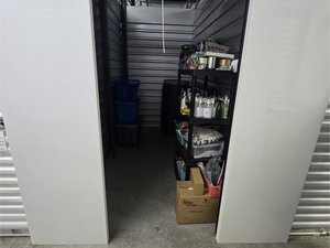 5 x 10 unit in Fort Myers
