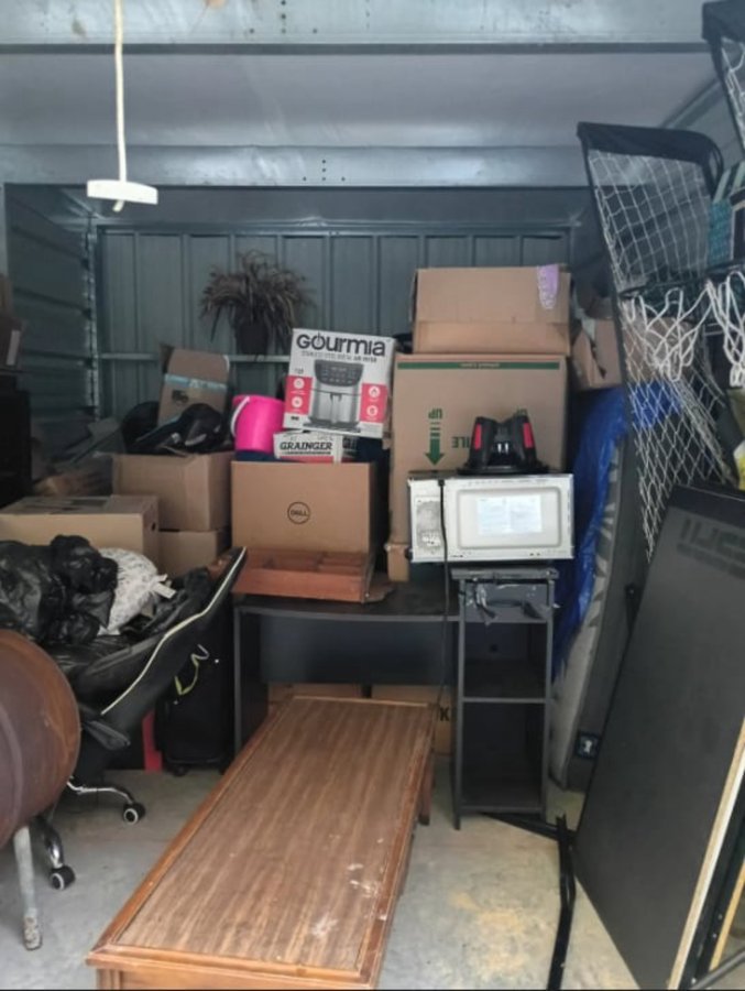 15 x 10 storage unit in Allegan, MI
