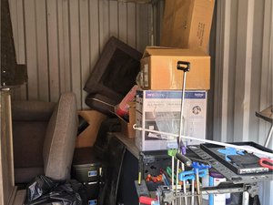 10 x 12 storage unit in Aurora, CO