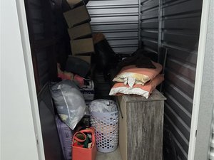 5 x 10 storage unit in Glen Burnie, MD