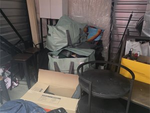 10 x 10 storage unit in Brandywine, MD