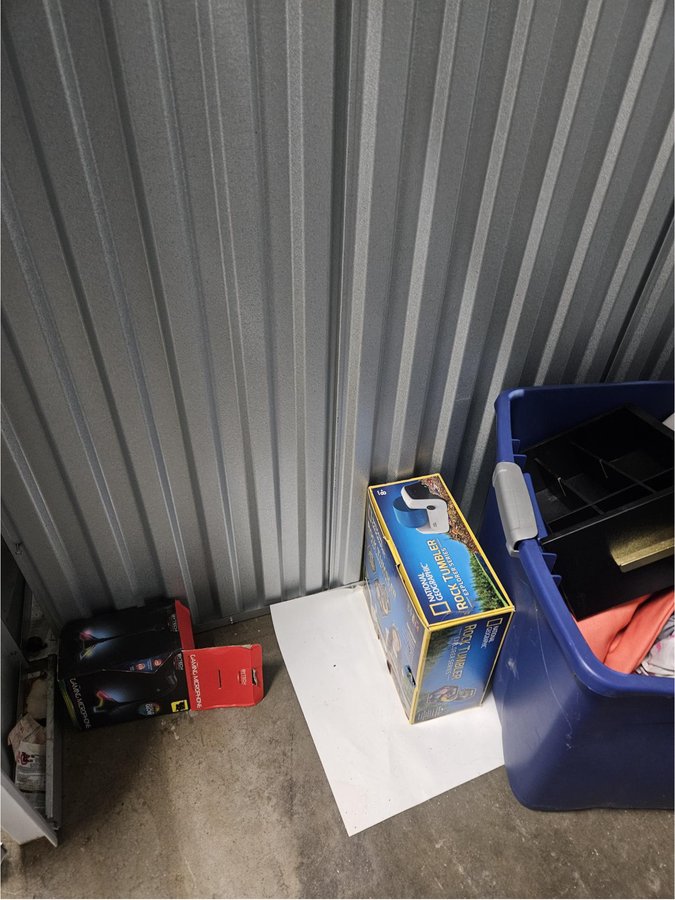 5 x 5 storage unit in Kansas City, MO