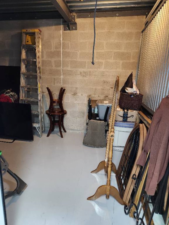 15 x 10 storage unit in Sarasota, FL