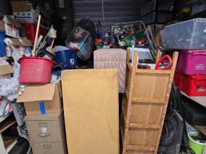 10 x 10 storage unit in Lakewood, WA