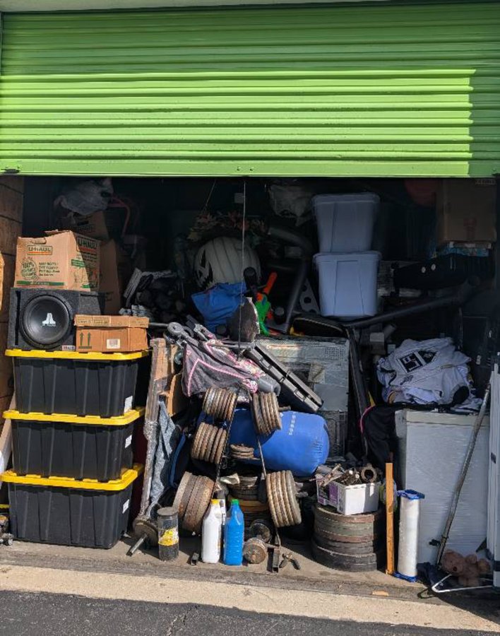 10 x 10 storage unit in Baldwin Park, CA