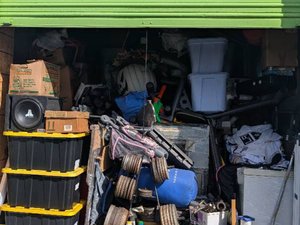 10 x 10 storage unit in Baldwin Park, CA