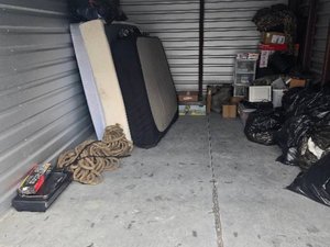 10 x 15 storage unit in Hardeeville, SC