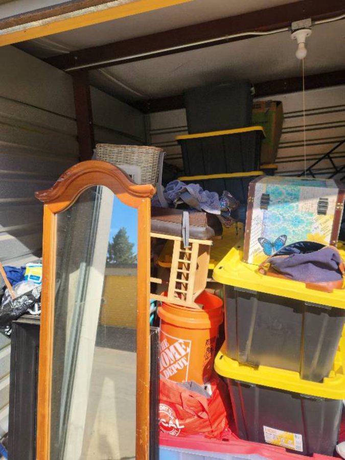 10 x 10 storage unit in Lakewood, CO