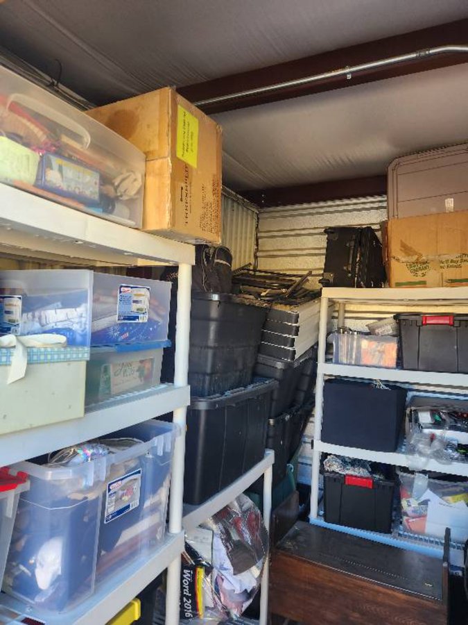 10 x 10 storage unit in Lakewood, CO