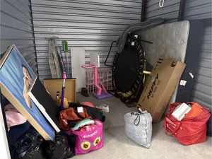 10 x 10 storage unit in Atlanta, GA