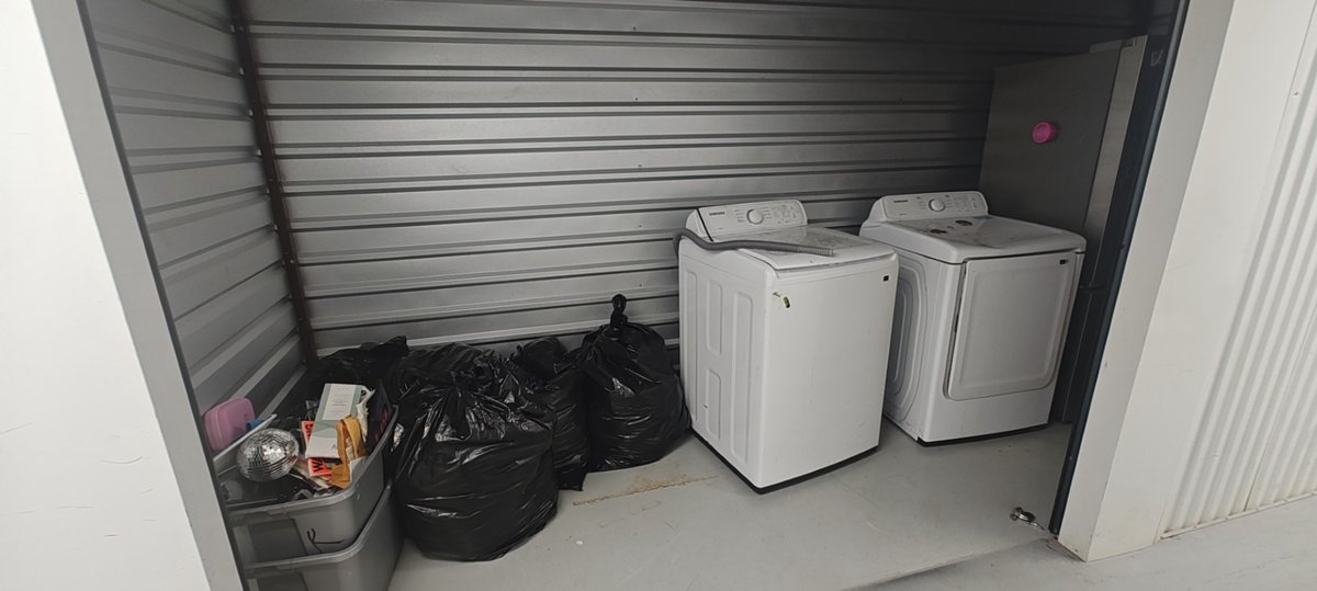 5 x 15 storage unit in Katy, TX