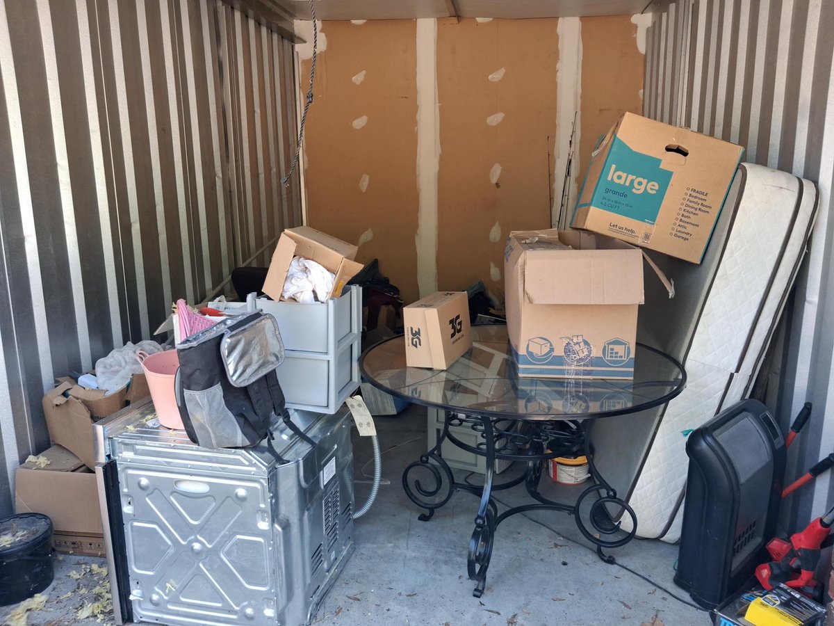 10 x 15 storage unit in Raleigh, NC