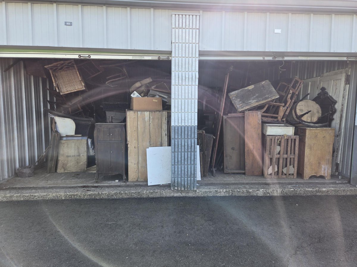 20 x 20 storage unit in Rocky Hill, CT