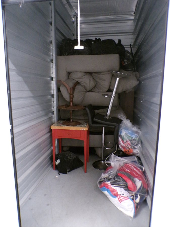 5 x 10 storage unit in Windham, CT